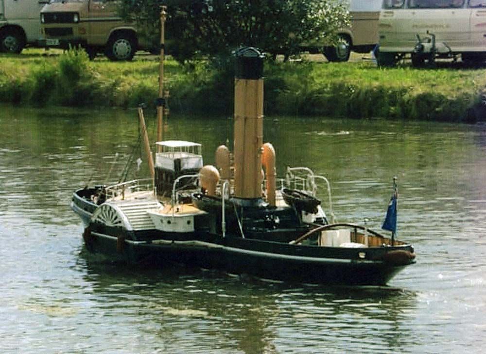 pedal boat old port very large paddle boat model boats pedal boat old port very large paddle boat model boats