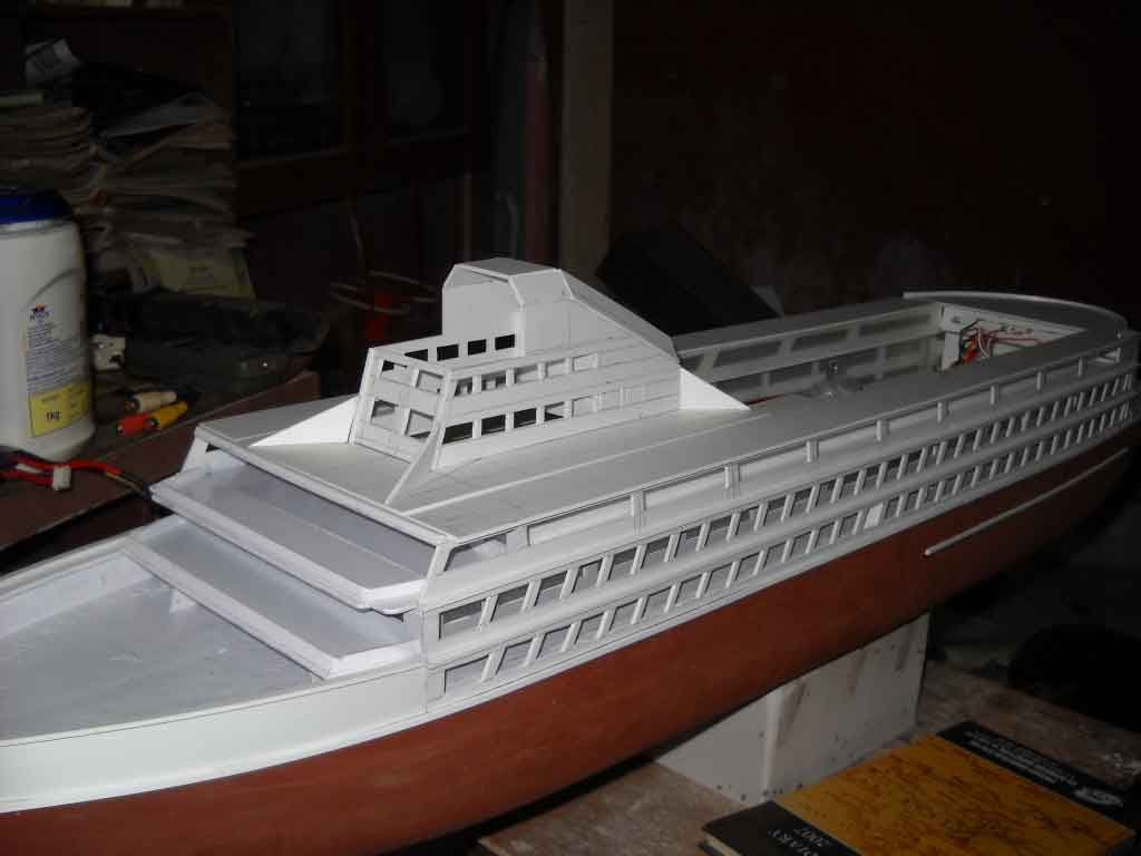 its my queen of mayhem..luxury cruiser.. model boats