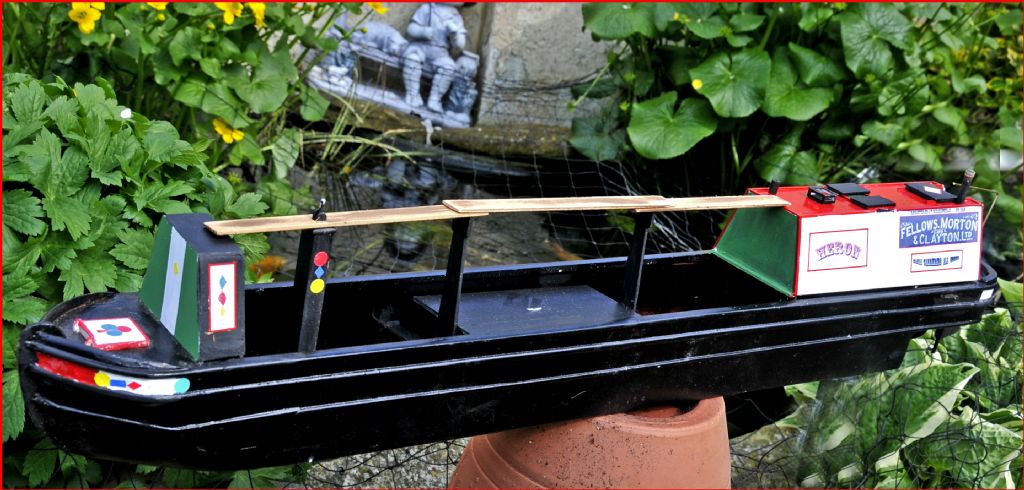 rc narrowboat