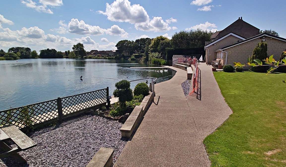 Welcome to the dockside of Rawdon Model Boat Club