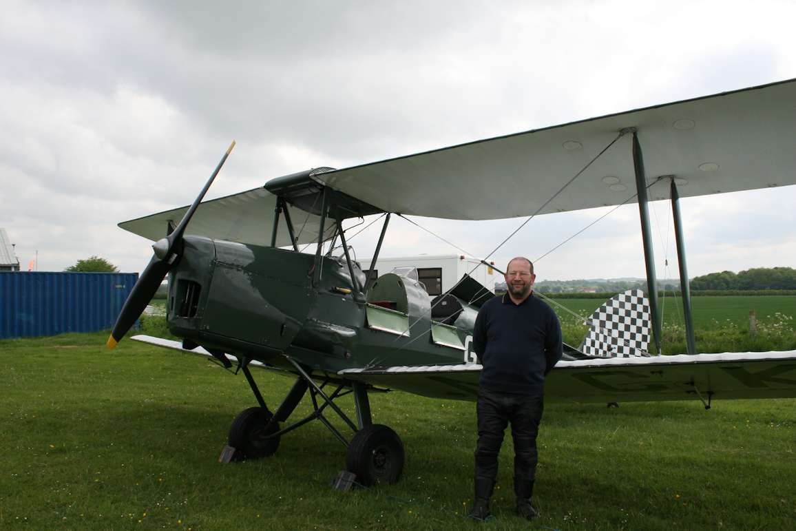 14-05-08-19TigerMothFlightPlaneRichard4