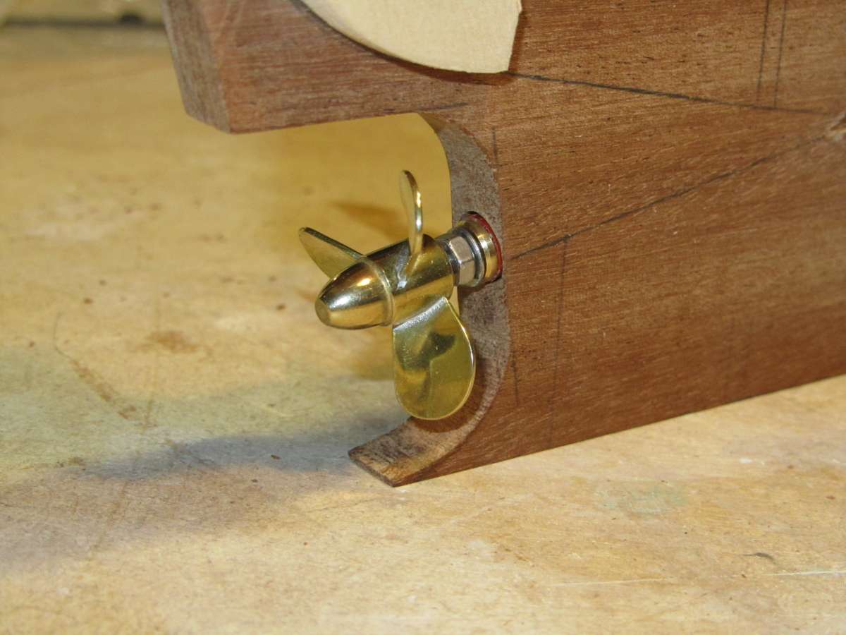 Hull Keel 25