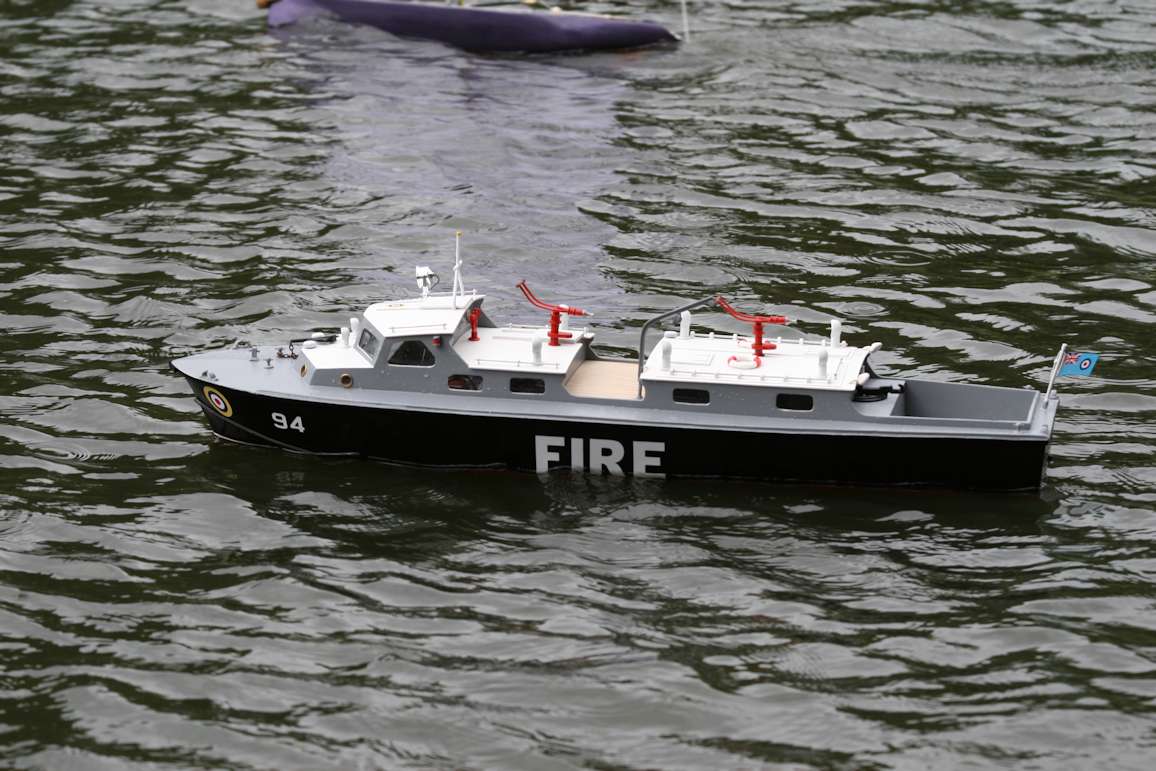 26-07-09-12WiltonParkFireTender1