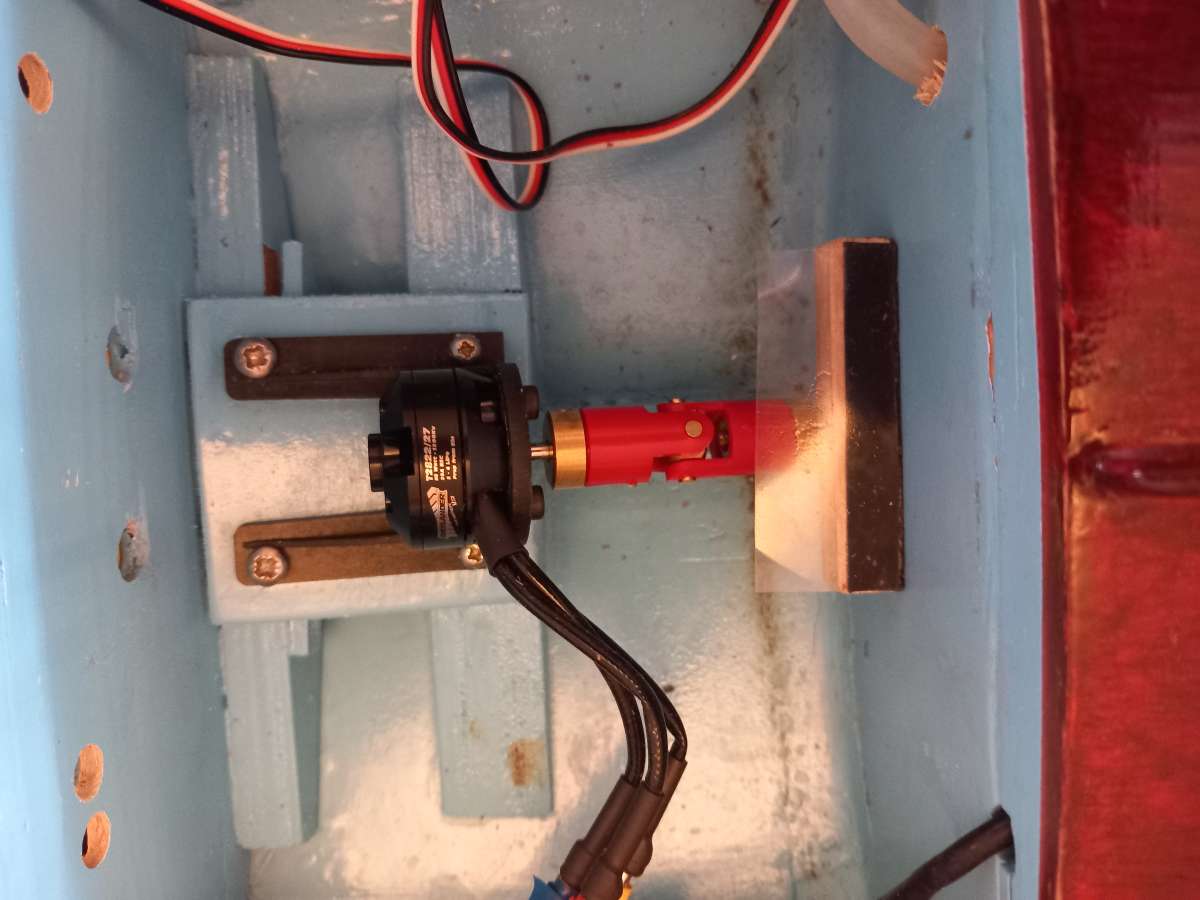 Hornet motor