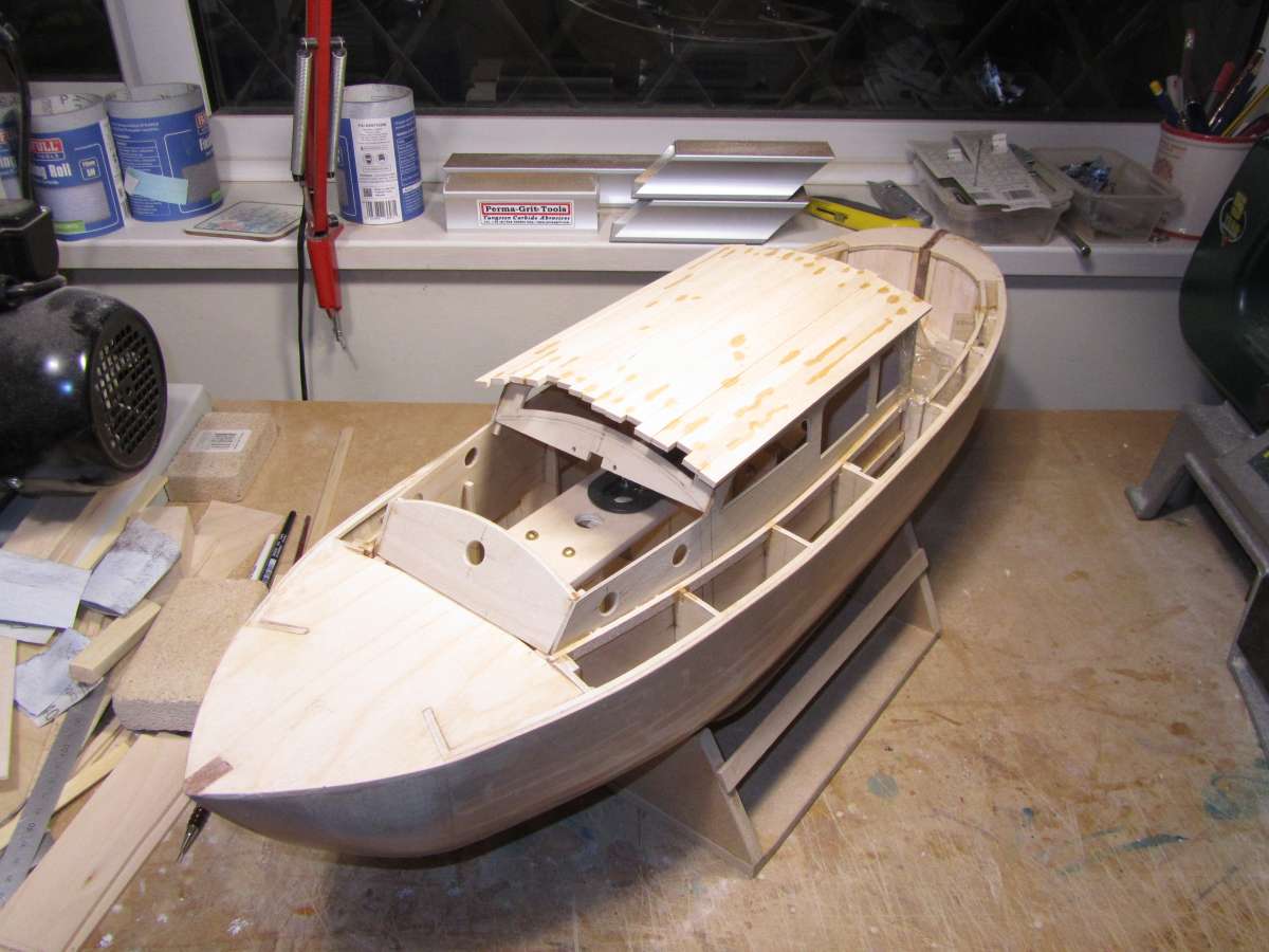 Superstructure 12