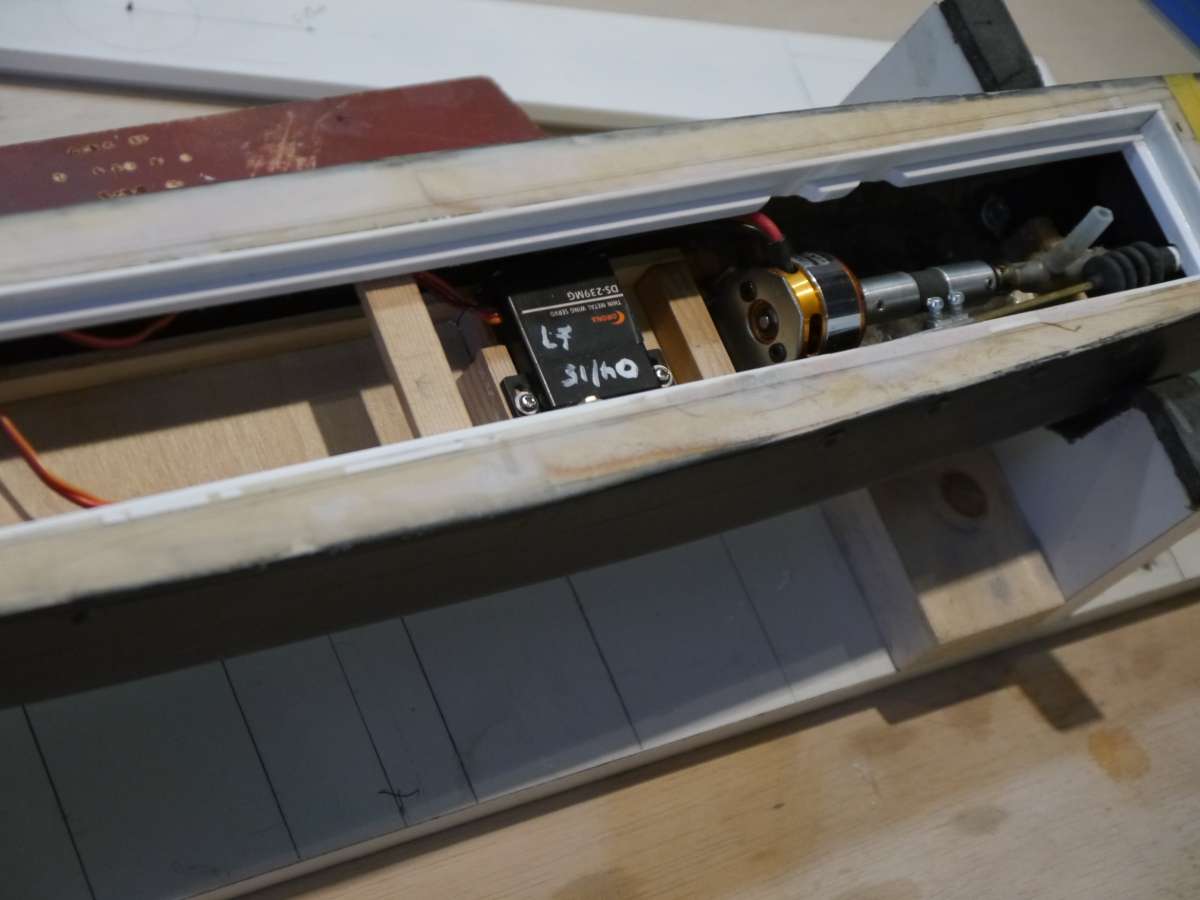 Hatch outer rim sits on ledge and deeper rim sits inside with rubber between both.