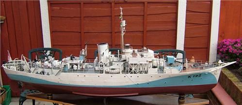 http://www.modelboats.co.uk/wp-content/uploads/sites/5/images/member_albums/1509/bryx11_0.jpg