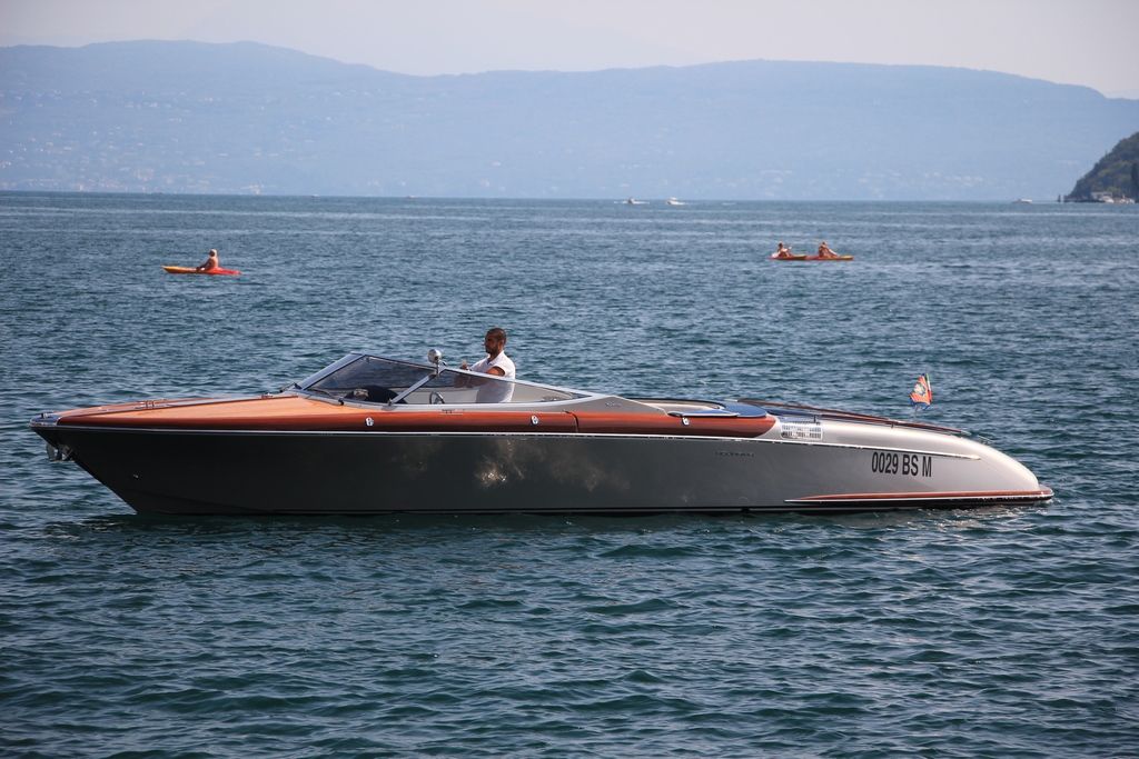 italian speedboat (006).jpg italian speedboat (006).jpg