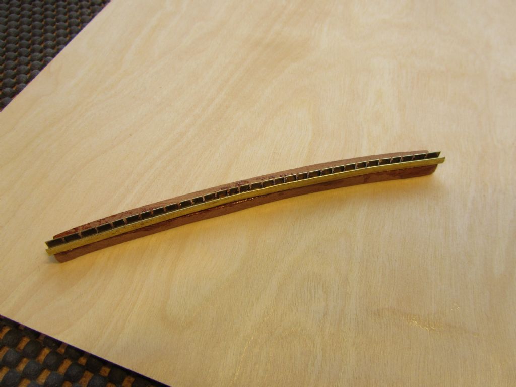 channel glued to capping.jpg channel glued to capping.jpg