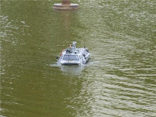 http://www.modelboats.co.uk/wp-content/uploads/sites/5/images/member_albums/1716/Birchwood-2008-0034.JPG