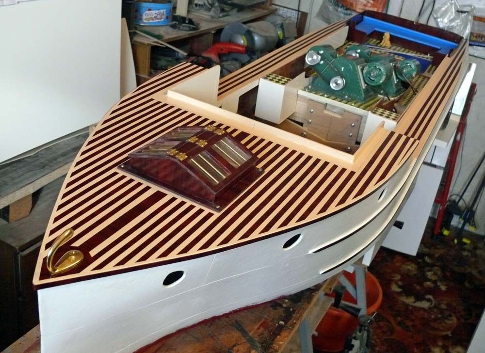 varnished deck.jpg varnished deck.jpg