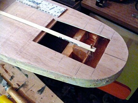 http://www.modelboats.co.uk/wp-content/uploads/sites/5/images/member_albums/2459/Rudder_alignment-450.jpg