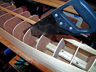 http://www.modelboats.co.uk/wp-content/uploads/sites/5/images/member_albums/2459/Surgery-MB.jpg