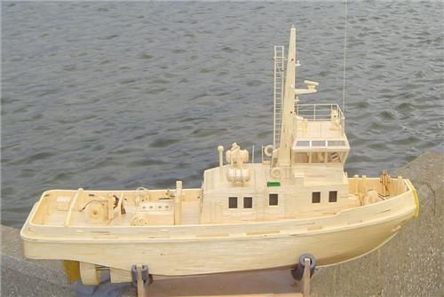 http://www.modelboats.co.uk/wp-content/uploads/sites/5/images/member_albums/2522/LeCaux-12.jpg