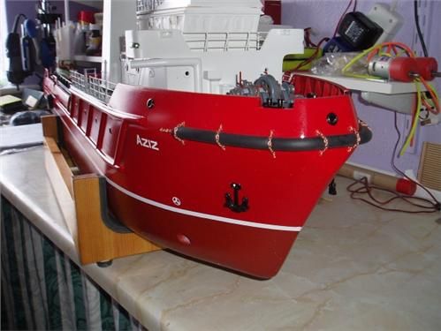 http://www.modelboats.co.uk/wp-content/uploads/sites/5/images/member_albums/2674/bow_bumper.JPG