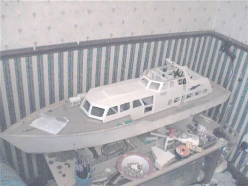 http://www.modelboats.co.uk/wp-content/uploads/sites/5/images/member_albums/3281/dazndeb_014.JPG