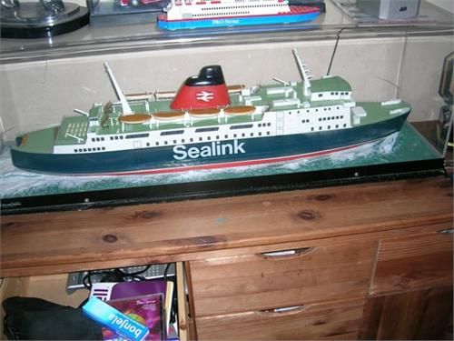 http://www.modelboats.co.uk/wp-content/uploads/sites/5/images/member_albums/3318/DSCN3211.JPG