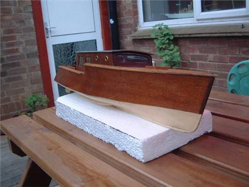 http://www.modelboats.co.uk/wp-content/uploads/sites/5/images/member_albums/3524/DSCF0080.JPG