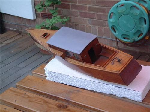 http://www.modelboats.co.uk/wp-content/uploads/sites/5/images/member_albums/3524/DSCF0086.JPG