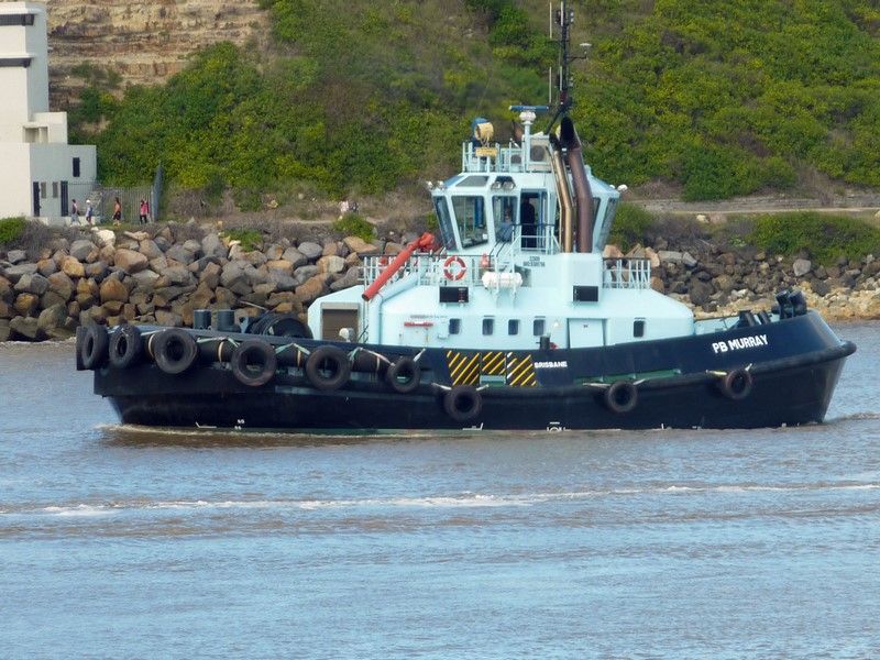 tug murray.jpg tug murray.jpg