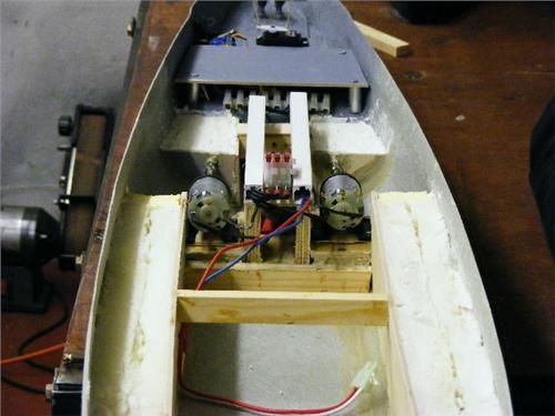 http://www.modelboats.co.uk/wp-content/uploads/sites/5/images/member_albums/3926/home_aug_066.jpg