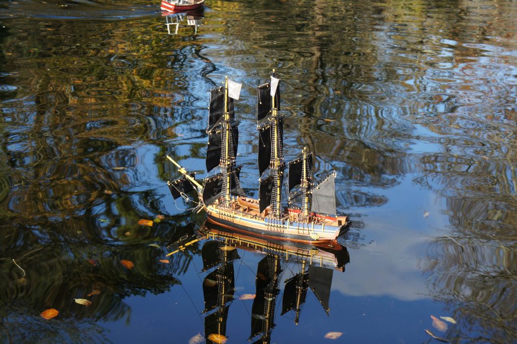 Pirate ship aka Del Prado Bounty Pirate ship aka Del Prado Bounty